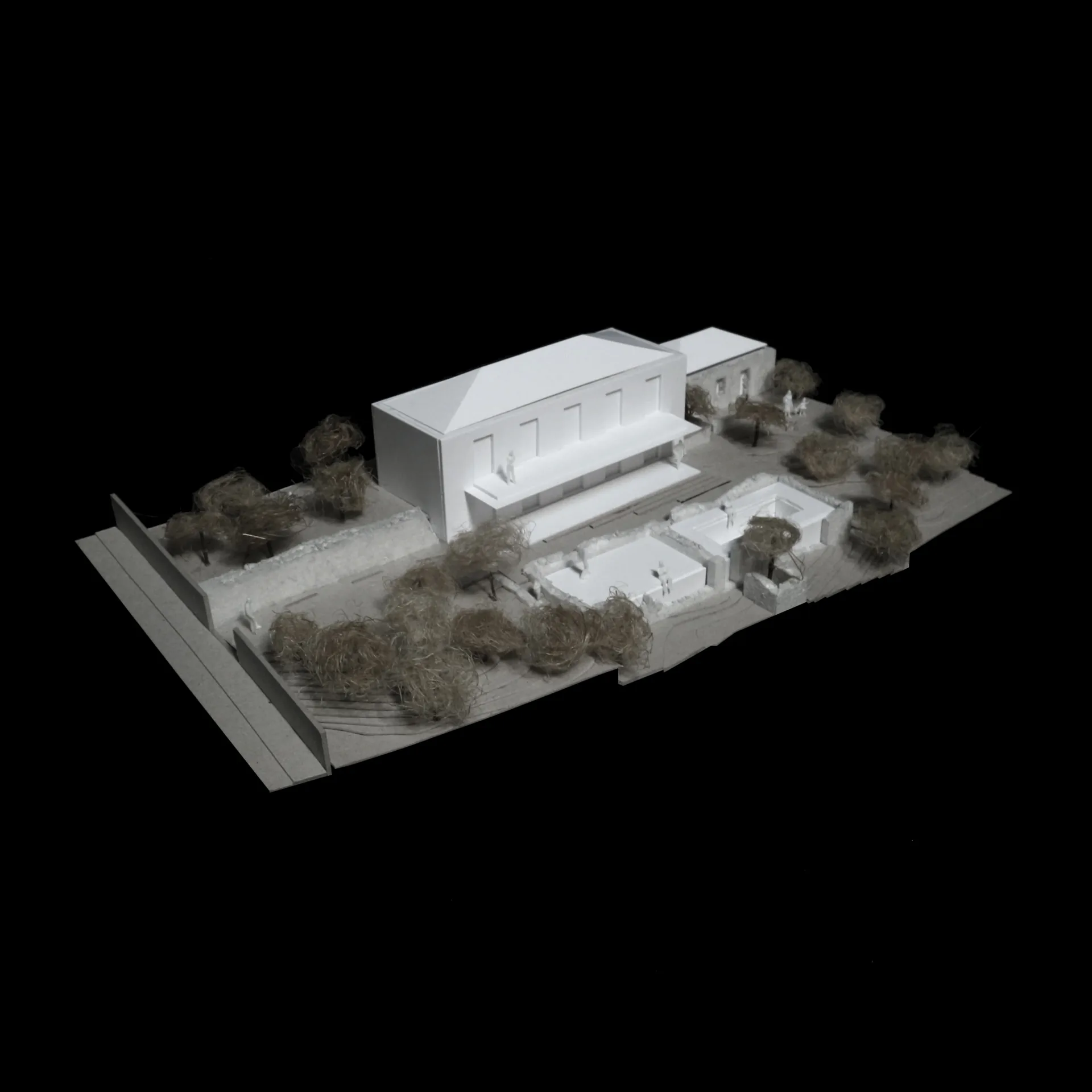 Maquete da Casa no Paul do Mar vista de poente, com a implantação no terreno.